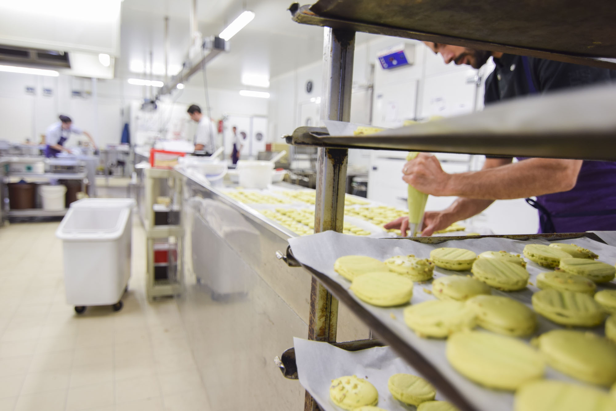 Cartron Chocolatier Patissier Et Glacier Cartron A Vannes